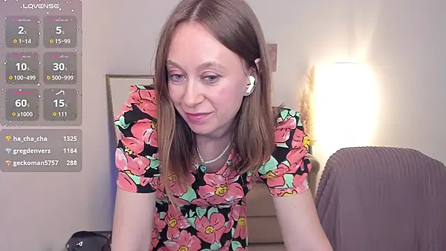 Brooke lover online show from June 10, 2026, 3:52 am
