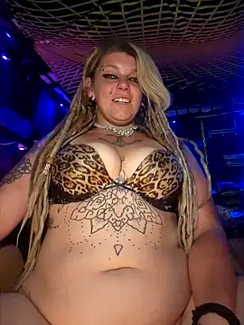 Horny hippie online show from April 26, 2026, 11:35 pm