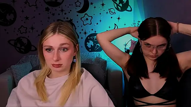 mary meow hot online show from May 25, 2026, 7:23 pm