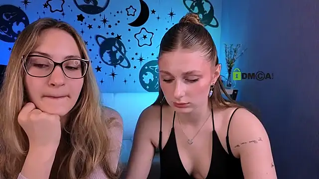 mary meow hot online show from April 30, 2026, 7:32 pm