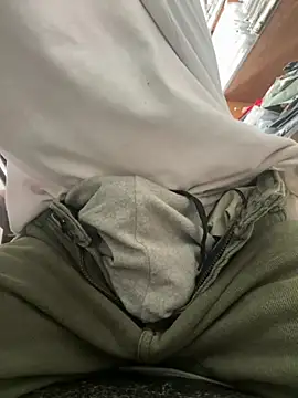 austindaddy69 online show from April 23, 2026, 5:14 am