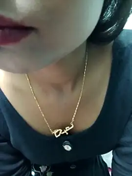 Zoyaa-Zubair online show from February 14, 2026, 5:02 pm