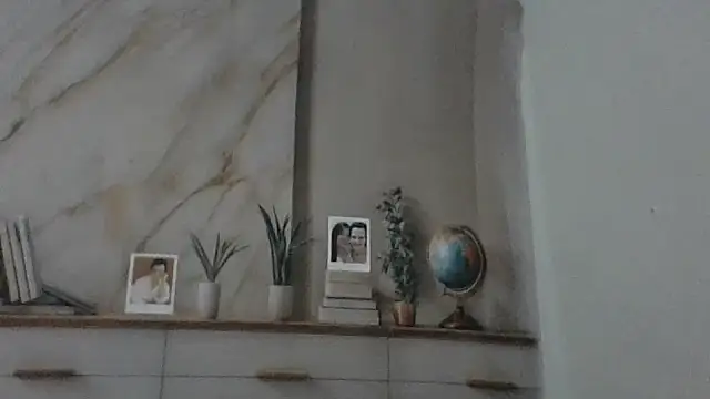Luna-Hot0802 online show from April 13, 2026, 6:56 pm
