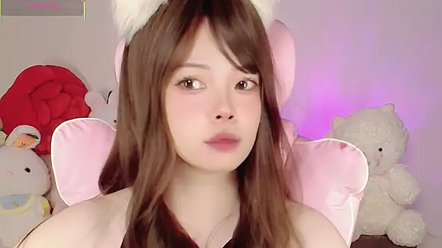 Miyeoonn online show from April 23, 2026, 10:22 pm