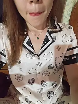 Baby-Linh online show from June 27, 2026, 6:52 am