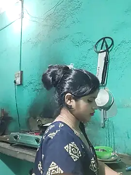 Cuple masti72 online show from June 20, 2026, 3:06 pm