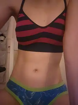 jennyxoxo22 online show from July 27, 2026, 8:38 pm