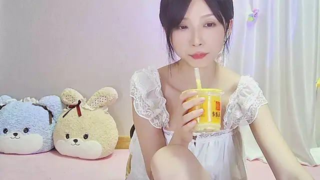 Gxhmelx-xiaoxiao online show from June 15, 2026, 2:50 pm