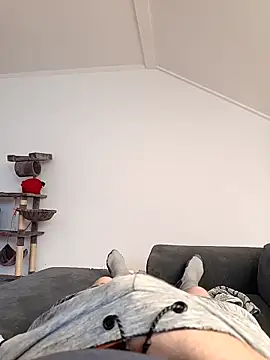 weilpasst online show from April 22, 2026, 11:28 am