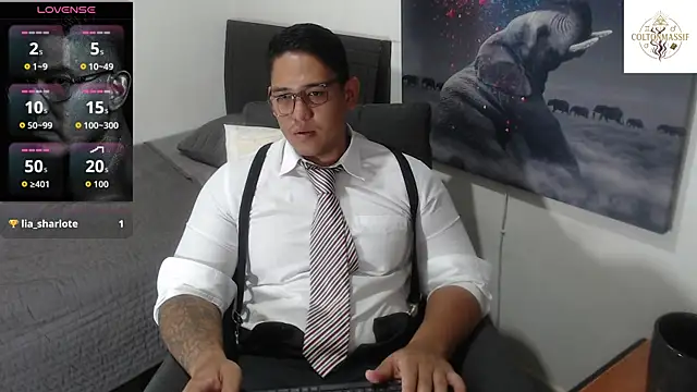 coltonmassiff online show from June 11, 2026, 5:21 pm
