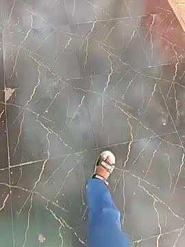 AqueousCrepe online show from April 22, 2026, 12:45 pm