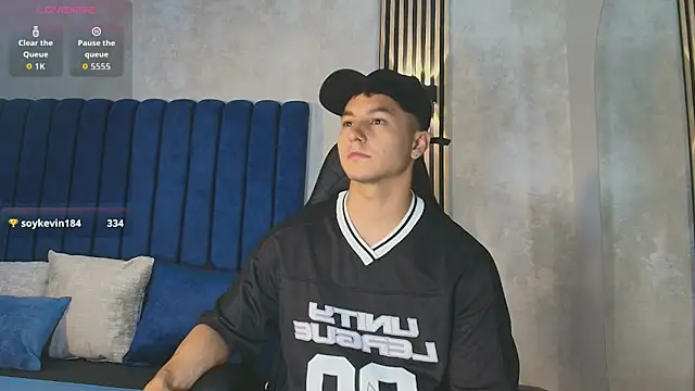 Noah Clarkk online show from June 19, 2026, 5:41 pm