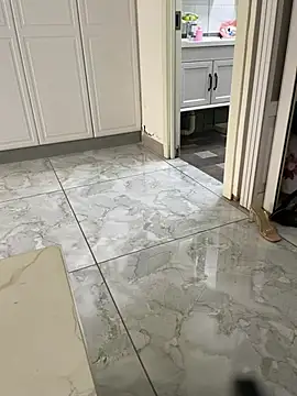 aiye666 online show from April 21, 2026, 1:42 am