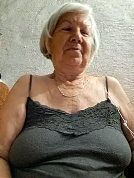 KlaudiaDarling online show from June 20, 2026, 6:57 pm