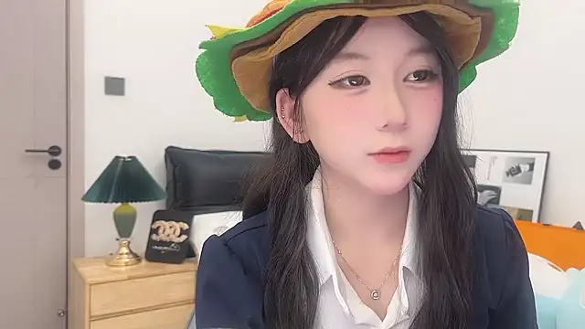 lnua-lnua online show from April 4, 2026, 2:18 am