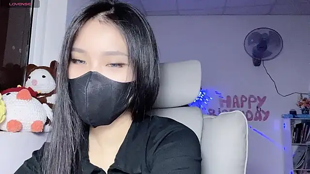 Tieu-May online show from June 12, 2026, 8:01 am