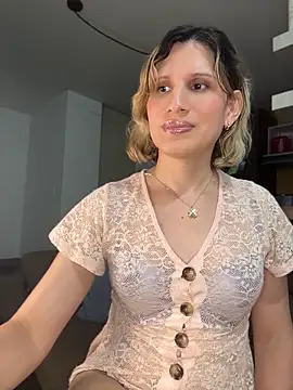 Snapshot of milablossom01 chatting on June 6, 2026, 5:34 am milablossom01 online show from June 6, 2026, 5:34 am