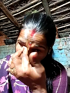Hot bhi38 online show from June 18, 2026, 8:03 pm