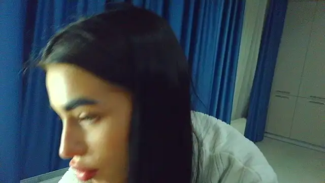 Vlada Elfie online show from March 8, 2026, 5:38 pm