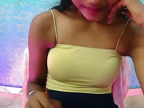 Snapshot of KiaraDoll002 chatting on March 17, 2026, 6:44 pm KiaraDoll002 online show from March 17, 2026, 6:44 pm