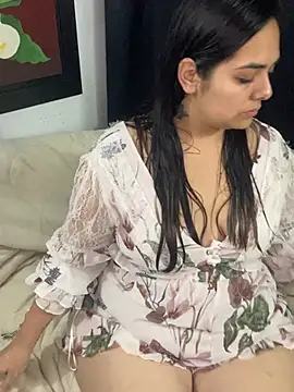 Snapshot of Bigbooty_sex chatting on January 13, 2026, 4:16 am Bigbooty sex online show from January 13, 2026, 4:16 am