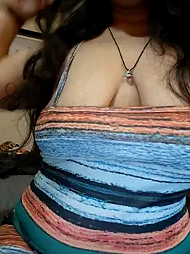 lachina23 online show from June 30, 2026, 12:32 am