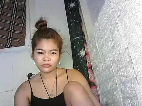 Sexyhotjove online show from July 11, 2026, 3:18 am