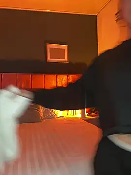 Little Lexyy online show from June 25, 2026, 5:23 am
