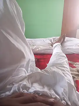 deshi9inch9 online show from June 26, 2026, 10:32 am