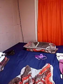 Snapshot of CutieNatz chatting on March 11, 2026, 7:46 am CutieNatz online show from March 11, 2026, 7:46 am