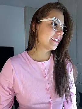 Pretty  Milf online show from June 20, 2026, 4:56 pm