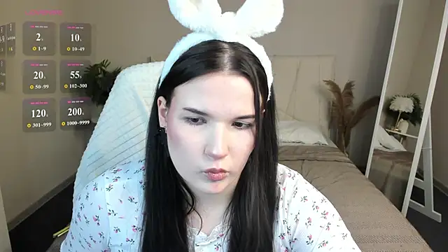 Mira Silk online show from March 8, 2026, 11:24 am