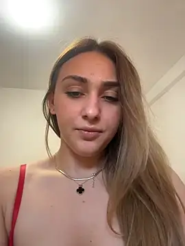 OrianaNorth online show from June 10, 2026, 1:56 pm
