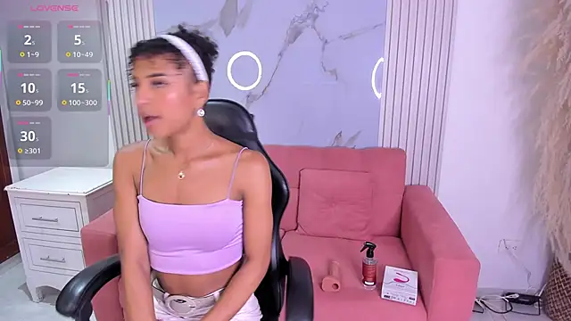 VictoriaRousse  online show from April 5, 2026, 6:31 am