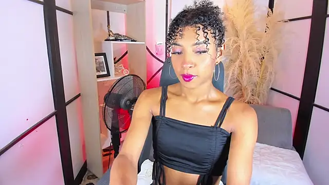 VictoriaRousse  online show from March 24, 2026, 3:06 am