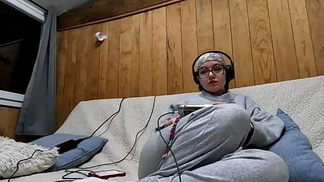 ju juliette online show from March 17, 2026, 9:40 pm