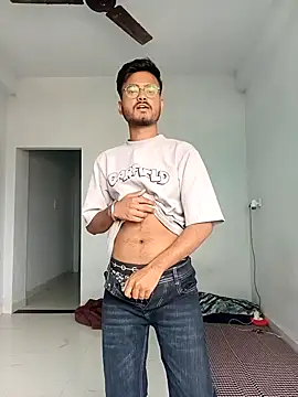 sdgjjkkmm online show from March 30, 2026, 6:48 am