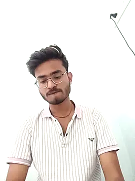 sdgjjkkmm online show from March 12, 2026, 6:06 am