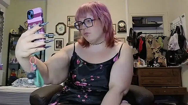 ProfaneHekate online show from June 17, 2026, 6:29 pm