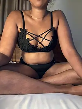 ANU BABA HOT online show from July 10, 2026, 9:53 am