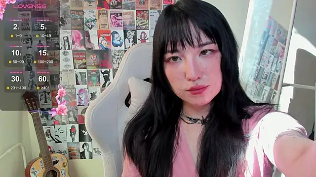 AliceeinWonderlanddd online show from July 2, 2026, 2:34 am