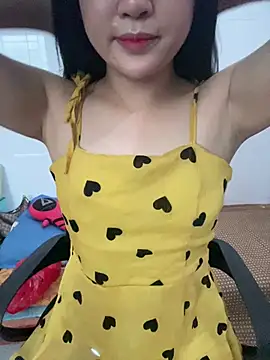 hotgirl-sexy online show from May 16, 2026, 1:37 am