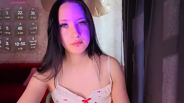 nightpanter online show from April 24, 2026, 2:57 am