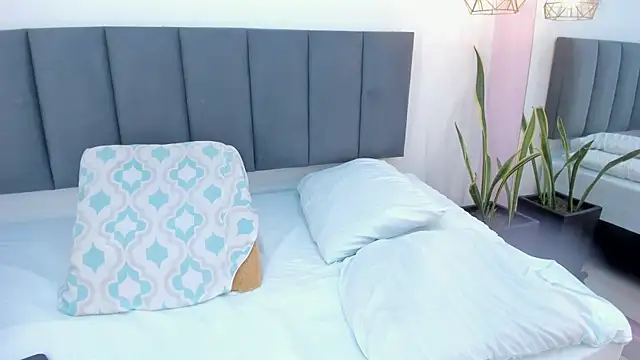 sam doll  online show from July 21, 2026, 7:04 pm