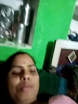 Priyakoli4568 online show from April 20, 2026, 3:57 pm