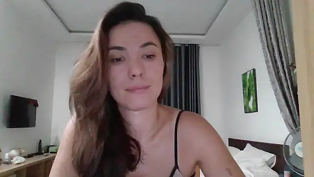 Dream Petal  online show from June 30, 2026, 3:12 pm