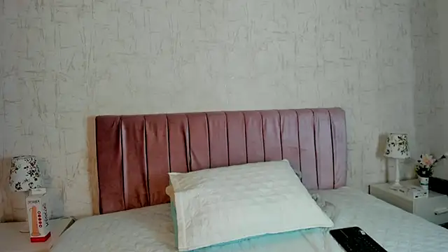 victoria volkovl online show from March 23, 2026, 12:05 pm