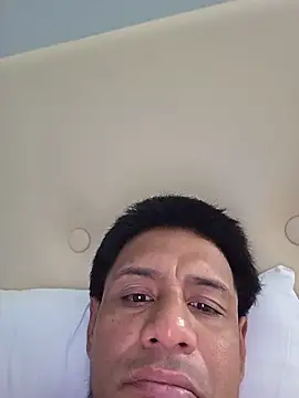 Latino1985hollywood online show from June 16, 2026, 6:41 pm