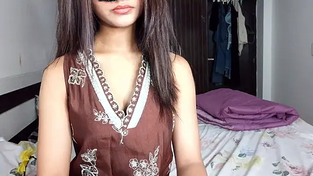Alina Teen online show from June 25, 2026, 12:10 pm