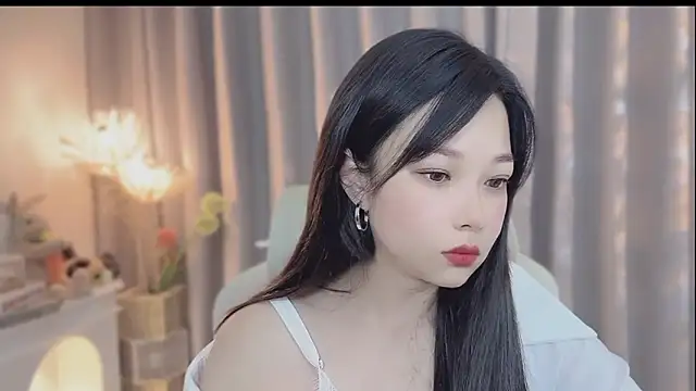 Yumi yuni online show from April 20, 2026, 12:46 am